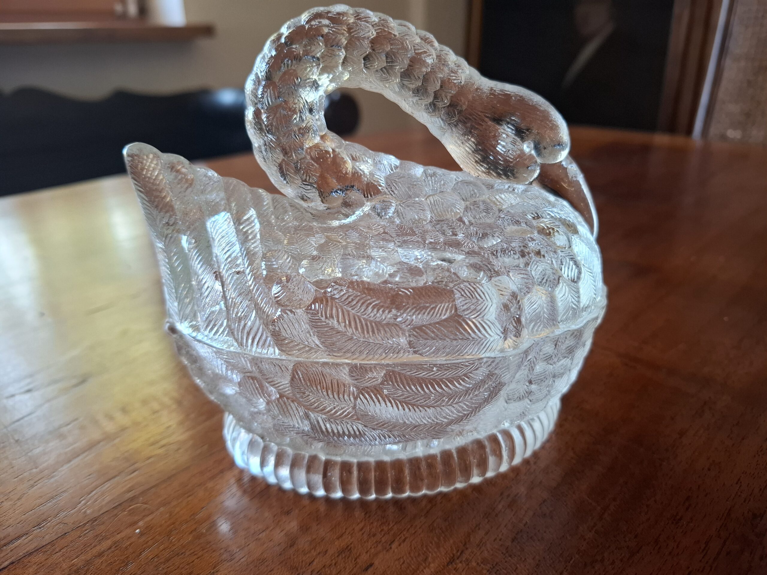 Kryształowy łabędź bomboniera, cukiernia Portieux Vallerysthal, Francja XX w. - wkrótce dostępny w sprzedaży - obrazek 2