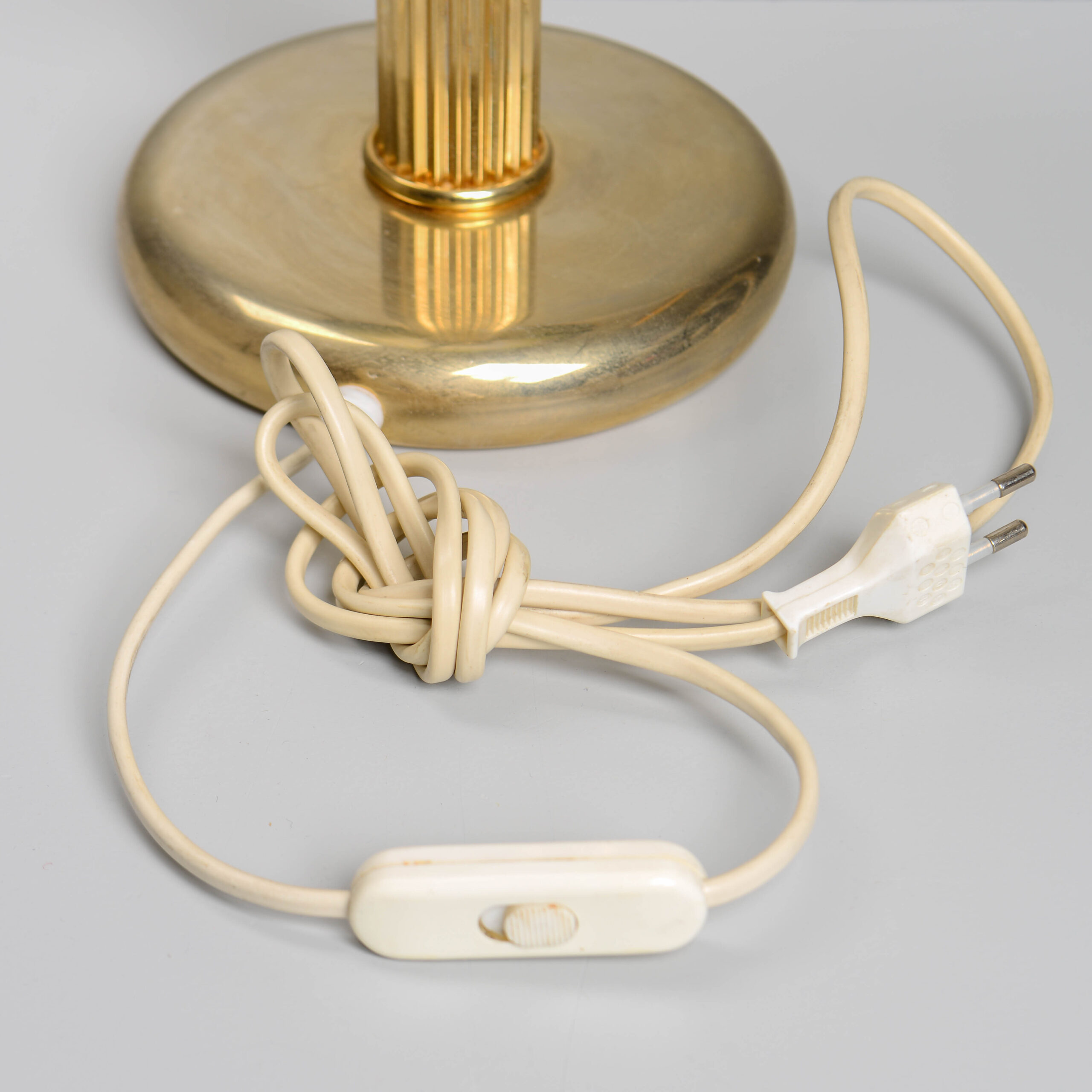 Secesyjna lampa gabinetowa typu Strindberg, antyk, ręcznie malowany klosz, ok. 1900 r., wys. 37 cm - obrazek 4